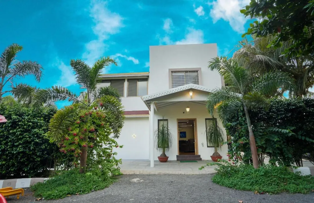 White Coco House 4Bhk-1